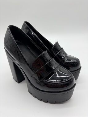 SHEIN Women’s Black Patent Platform Heels/Loafers Size 6.5